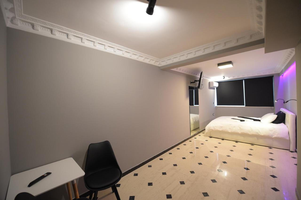 פאטרה Pietra Mare Suites מראה חיצוני תמונה