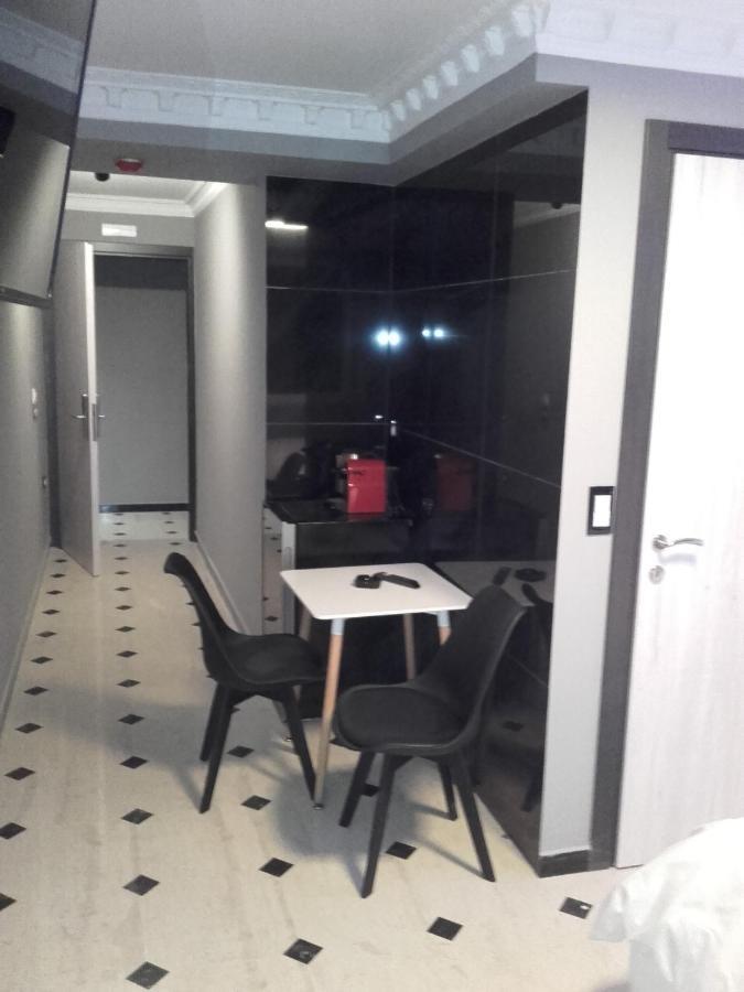 פאטרה Pietra Mare Suites מראה חיצוני תמונה